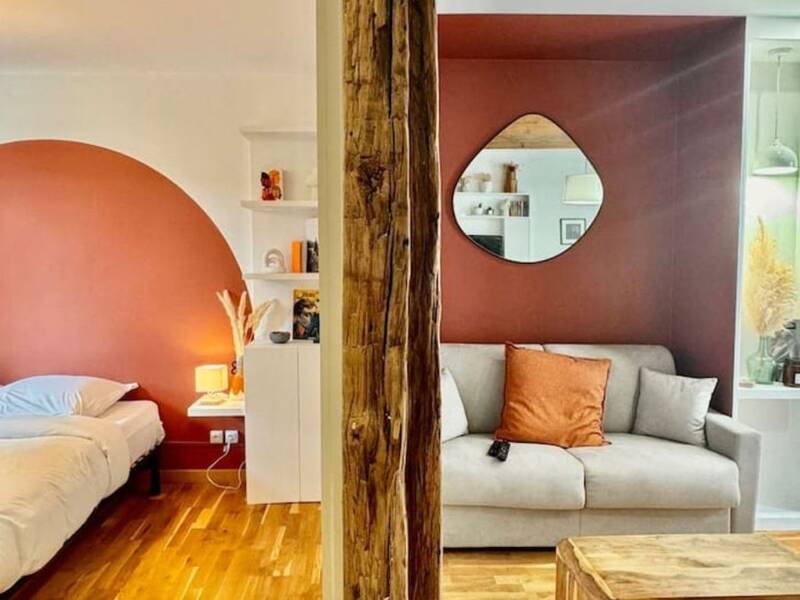 Maison à louer, 0m², PARIS 18E