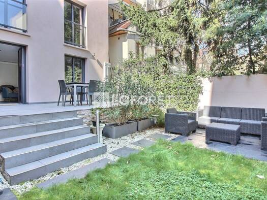 Maison à vendre 1 230 000 € 6 pièces 5 chambres 167 m² 186 m² de terrain Vallées La Garenne-Colombes 92250