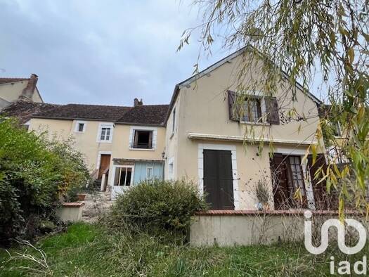 Maison à vendre 89 000 € 6 pièces 5 chambres 126 m² 667 m² de terrain Treigny 89520