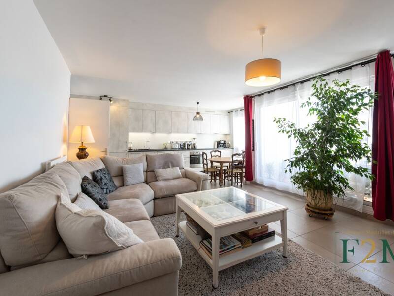 Maison à louer, 95m², LYON 3E