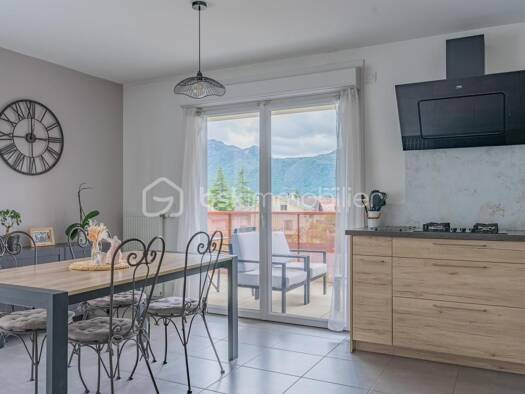 Appartement à vendre 289 000 € 3 pièces 2 chambres 63,18 m² Étage 2/2 Lafin Aix-les-Bains 73100