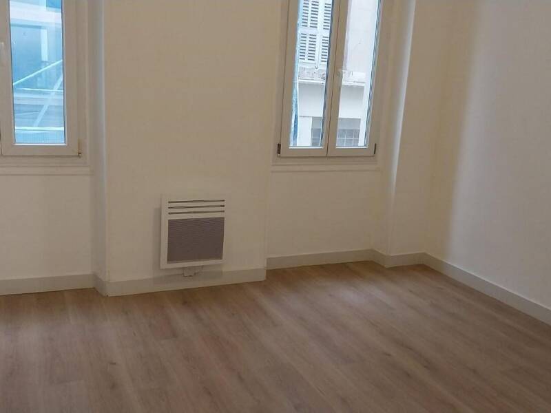 Maison à louer, 51m², MARSEILLE 1ER