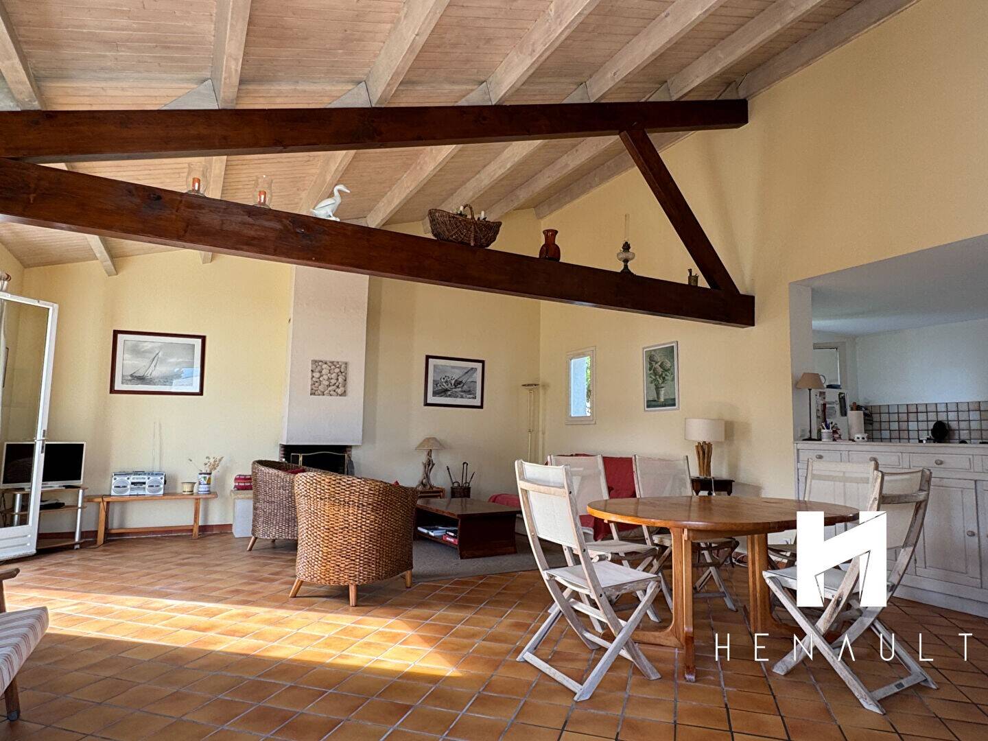 Maison à vendre, 136m², LA COUARDE SUR MER