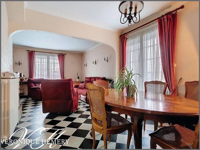 Maison à vendre, 111m², SCEAUX D'ANJOU