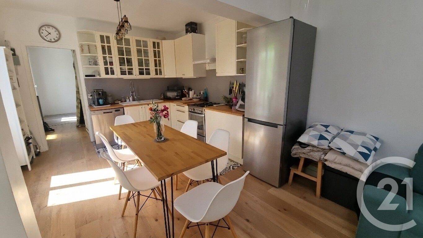 Maison à vendre, 92m², SAINT MAUR DES FOSSES