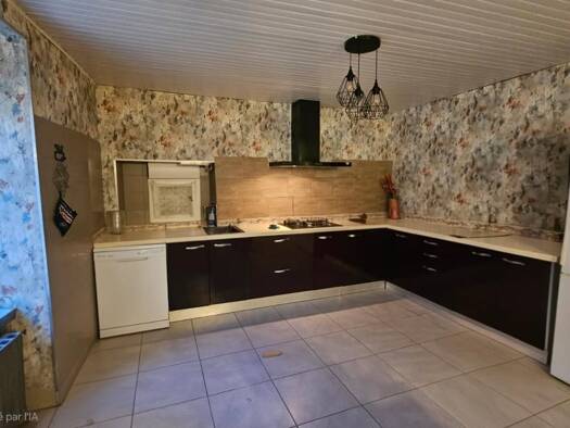 Maison à vendre 59 990 € 6 pièces 5 chambres 125 m² 647 m² de terrain Serécourt 88320