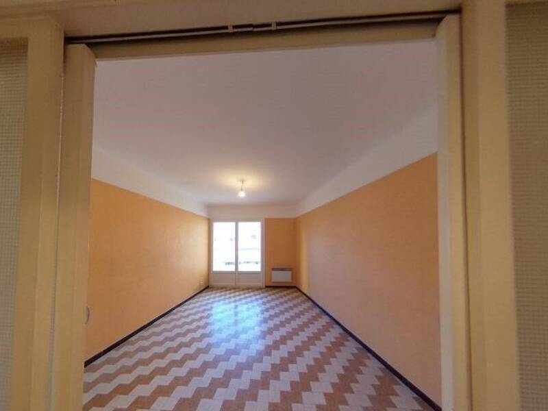 Maison à louer, 47m², MARSEILLE 5E