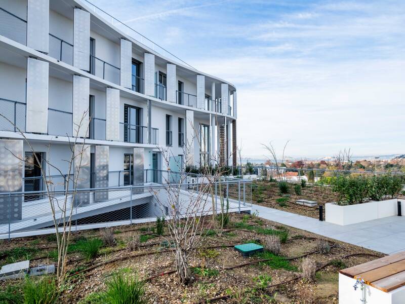 Maison à louer, 80m², MARSEILLE 8E