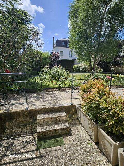 Maison à louer, 18m², SAINT MAUR DES FOSSES