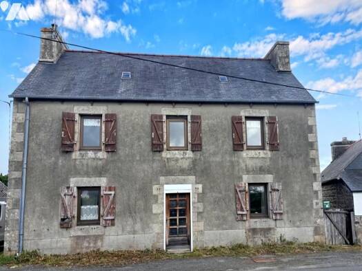 Maison à vendre 131 875 € 5 pièces 3 chambres 456 m² de terrain Ploulec'h 22300