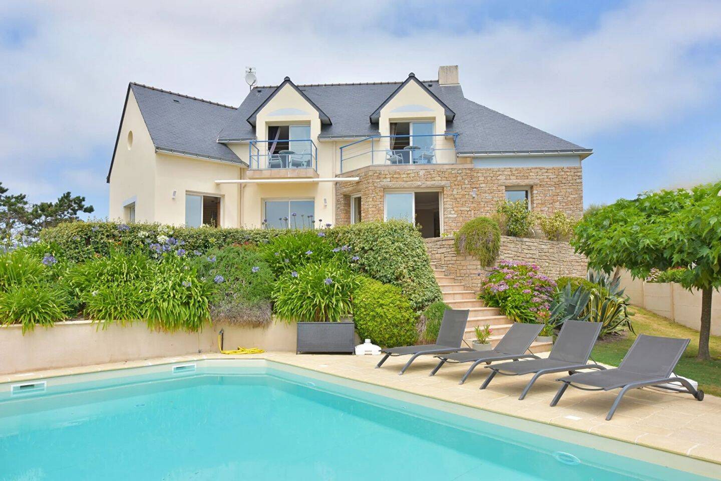 Maison à vendre, 255m², LE POULIGUEN
