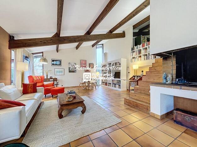 Maison à vendre 551 200 € 5 pièces 4 chambres 213 m² 1 200 m² de terrain Libourne 33500