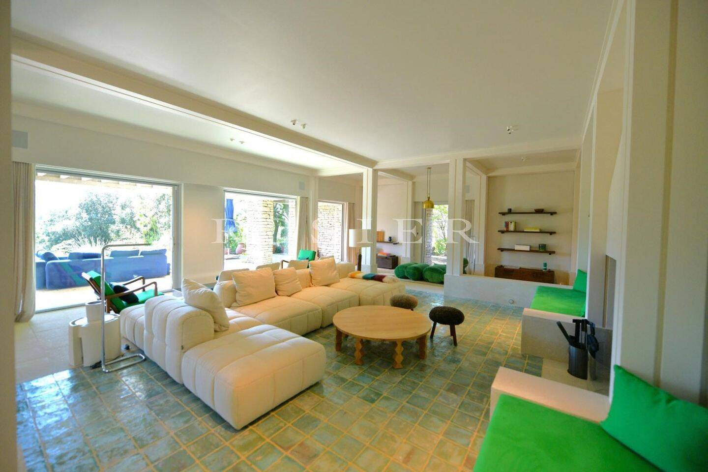 Maison à vendre, 700m², MENERBES