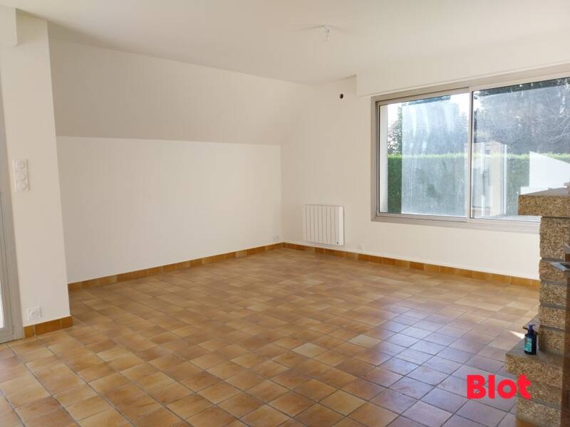 Maison à louer, 130m², JANZE