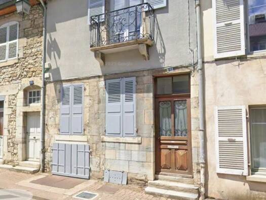 Maison à vendre 128 000 € 6 pièces 4 chambres 120 m² de terrain Poligny 39800