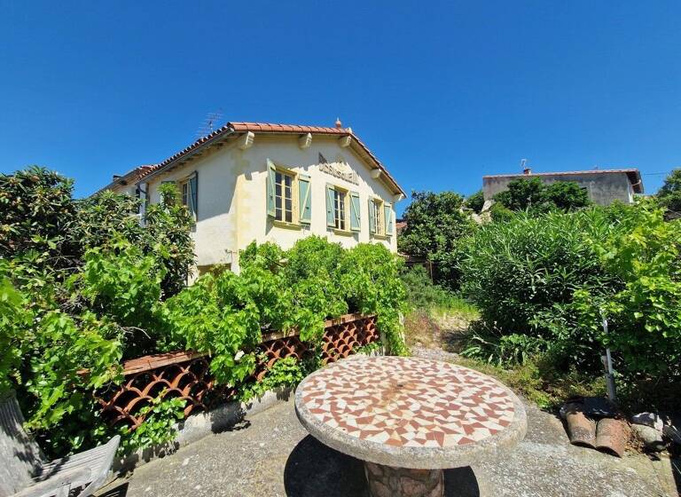 Maison à vendre 200 000 € 4 pièces 1<br/>chambre 253 m²<br/>terrain Ria-Sirach 66500