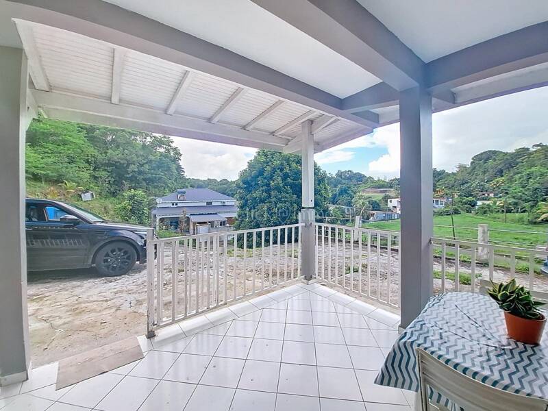 Maison à louer, 34m², LES ABYMES