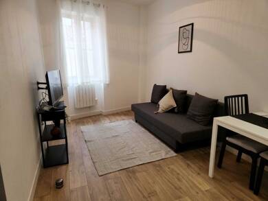 Appartement à louer 600 € 1 pièce 18 m² Étage 2/4 Marseille 2ème 13002
