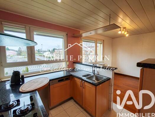 Appartement à vendre 79 000 € 4 pièces 2 chambres 62 m² Étage 3/3 Bouzonville 57320