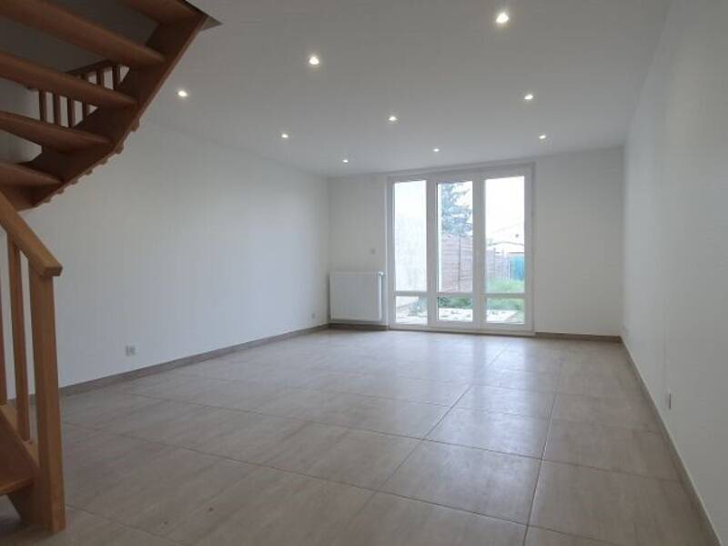 Maison à louer, 89m², LESIGNY