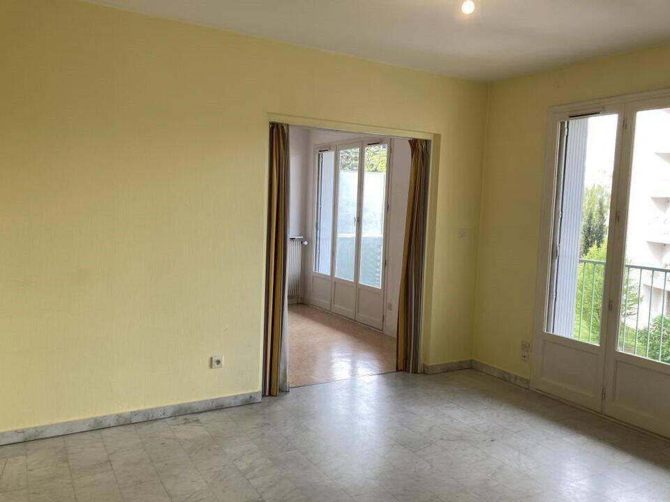 Maison à louer, 36m², TASSIN LA DEMI LUNE
