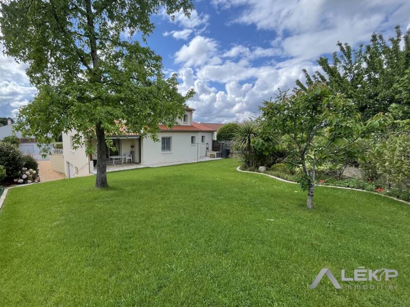 Maison à vendre, 150m², LA ROCHE SUR YON