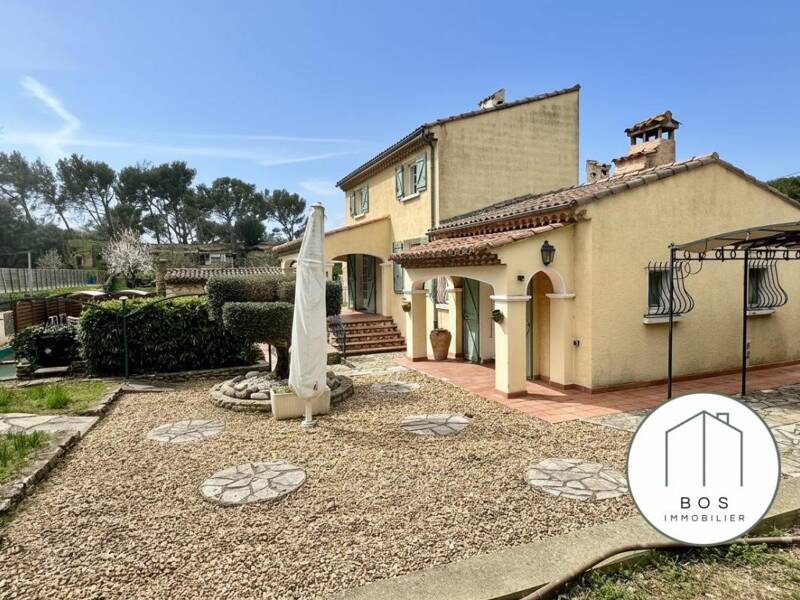 Maison à vendre, 142m², CORNILLON CONFOUX