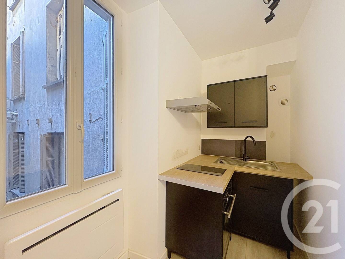 Maison à louer, 20m², AJACCIO