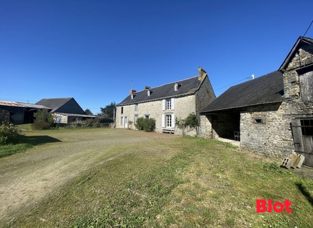 Maison à vendre, 207m², MARTIGNE FERCHAUD