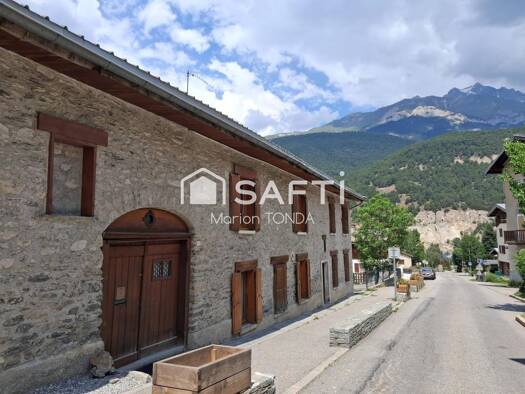 Duplex à vendre 90 000 € 2 pièces 1 chambre 38 m² RDC Val-Cenis 73500