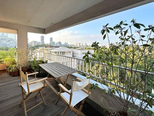 Appartement à vendre 628 950 € 5 pièces 3 chambres 134,84 m² Étage 5/17 Parc-La Boule- Champs Pierreux Nanterre 92000