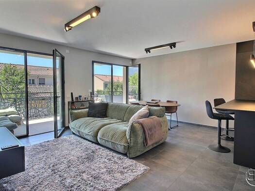Appartement à vendre 447 500 € 3 pièces 2 chambres 66,38 m² Étage 1/3 Beaumont 74160