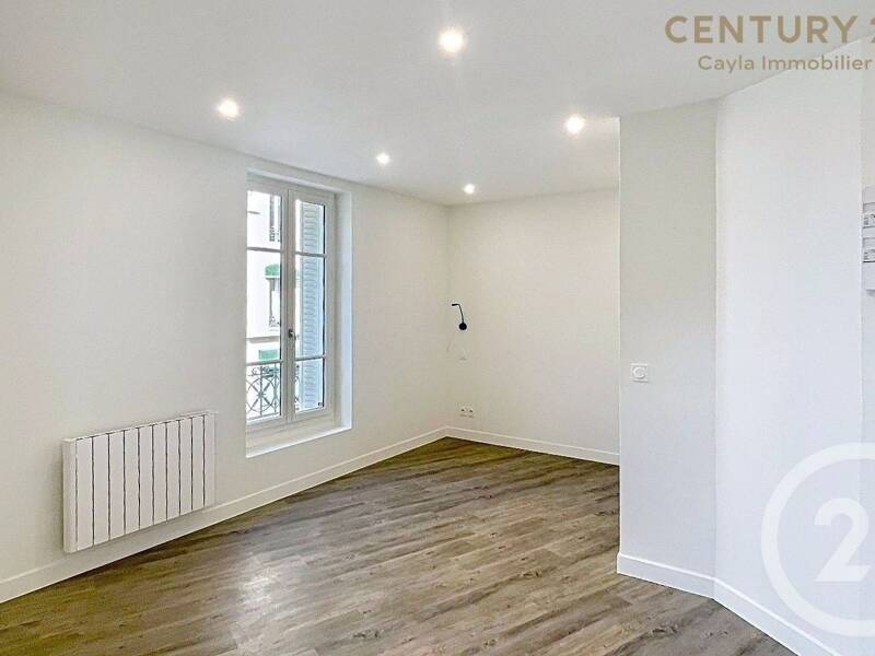 Maison à louer, 23m², LEVALLOIS PERRET