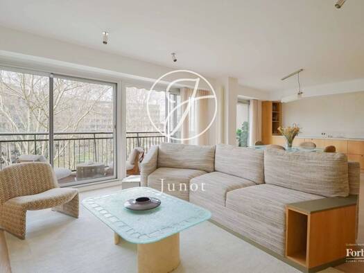 Appartement à vendre 2 195 000 € 3 pièces 2 chambres 93,52 m² Étage 5/9 Ecole Militaire Paris 7ème arrondissement 75007