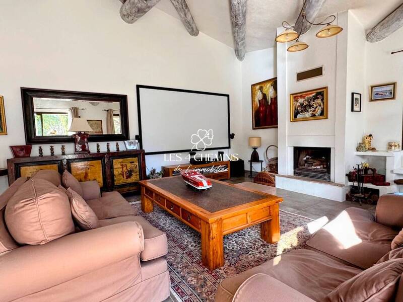 Maison à vendre, 194m², CHATEAUNEUF LE ROUGE