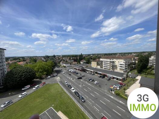 Appartement à vendre 120 000 € 2 pièces 1 chambre 52,57 m² Étage 8/10 Pau Nord Pau 64000