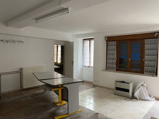 Maison à vendre 28 000 € 5 pièces 1 chambre 97,7 m² Blet 18350