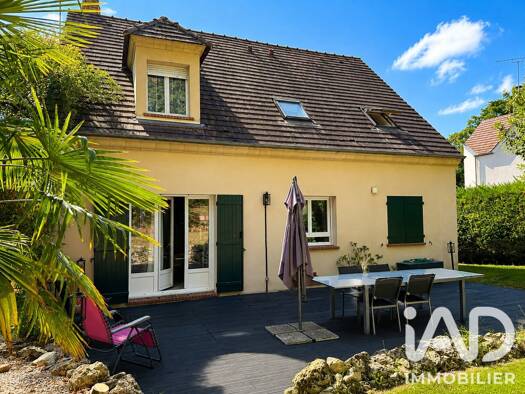 Maison à vendre 443 000 € 7 pièces 5 chambres 150 m² 1 281 m² de terrain Rubelles 77950