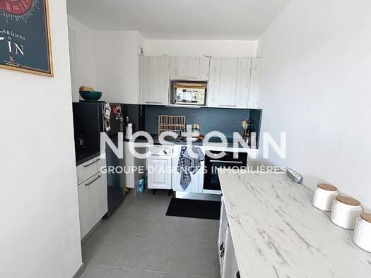 Appartement à louer 805 € 2 pièces 1 chambre 43 m² Étage 1/3 Les Issambres Roquebrune-sur-Argens 83520