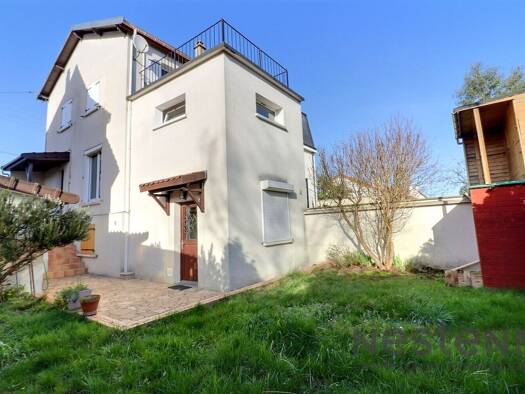 Maison à vendre 388 000 € 4 pièces 3 chambres 95,43 m² 250 m² de terrain Plateau Neuilly-Plaisance 93360