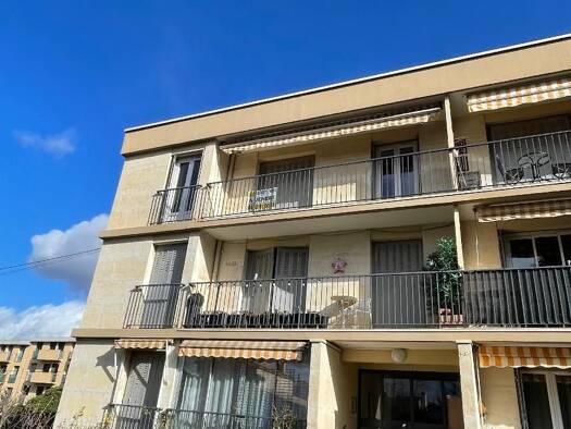 Appartement à vendre 347 500 € 3 pièces 2 chambres 70,48 m² 2ème étage Les Milles Aix-en-Provence 13290