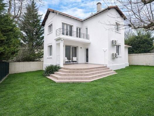 Maison à vendre 590 000 € 5 pièces 4 chambres 112 m² 472 m² de terrain Les Trois Lucs Marseille 12ème arrondissement 13012