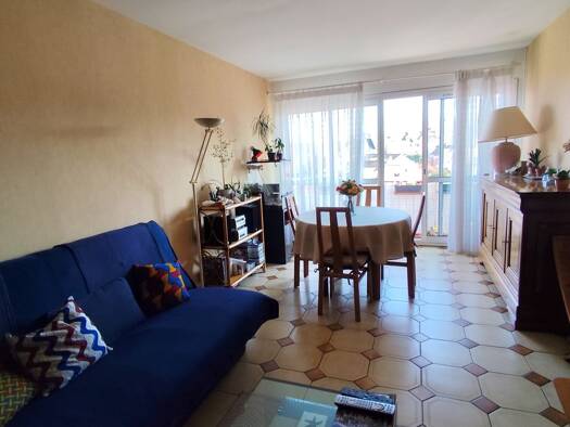 Appartement à vendre 185 000 € 4 pièces 3 chambres 78 m² Étage 3/4 Nord Écouen 95440