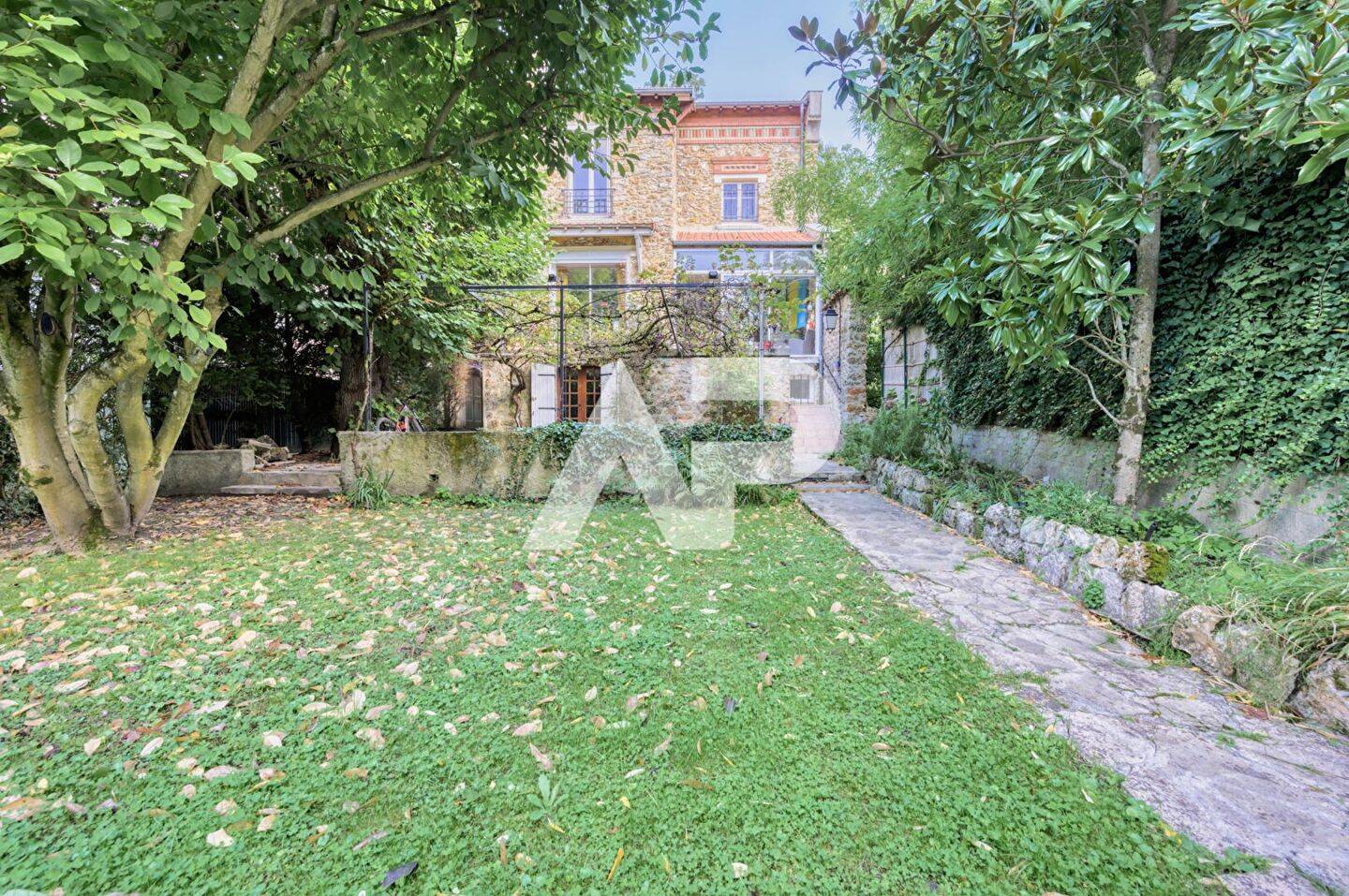 Maison à vendre, 190m², SEVRES