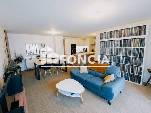 Appartement à louer 1 110 € 3 pièces 2 chambres 86,62 m² 1er étage Bernus-Kergypt-Keruzen-Campen Vannes 56000