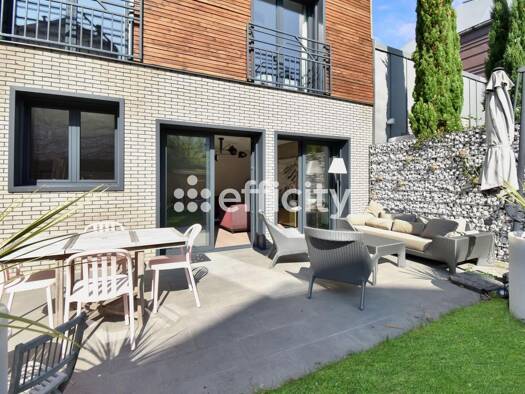 Pavillon à vendre 1 449 000 € 5 pièces 4 chambres 164 m² 232 m² de terrain Plaisance La Garenne-Colombes 92250