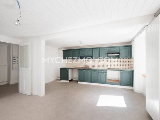 Maison à vendre 138 000 € 1 pièce 2 chambres 95 m² 186 m² de terrain Vorey 43800