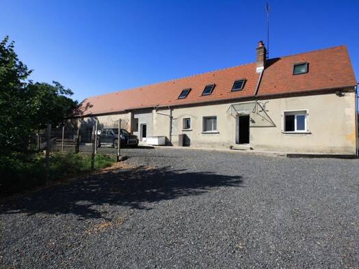 Maison à vendre 259 500 € 8 pièces 4 chambres 190 m² 10 626 m² de terrain Diou 03290