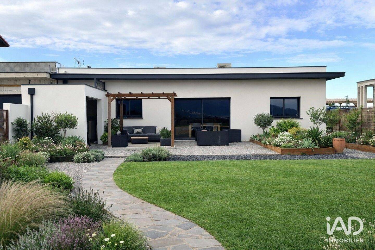 Maison à vendre, 105m², TRESSERRE