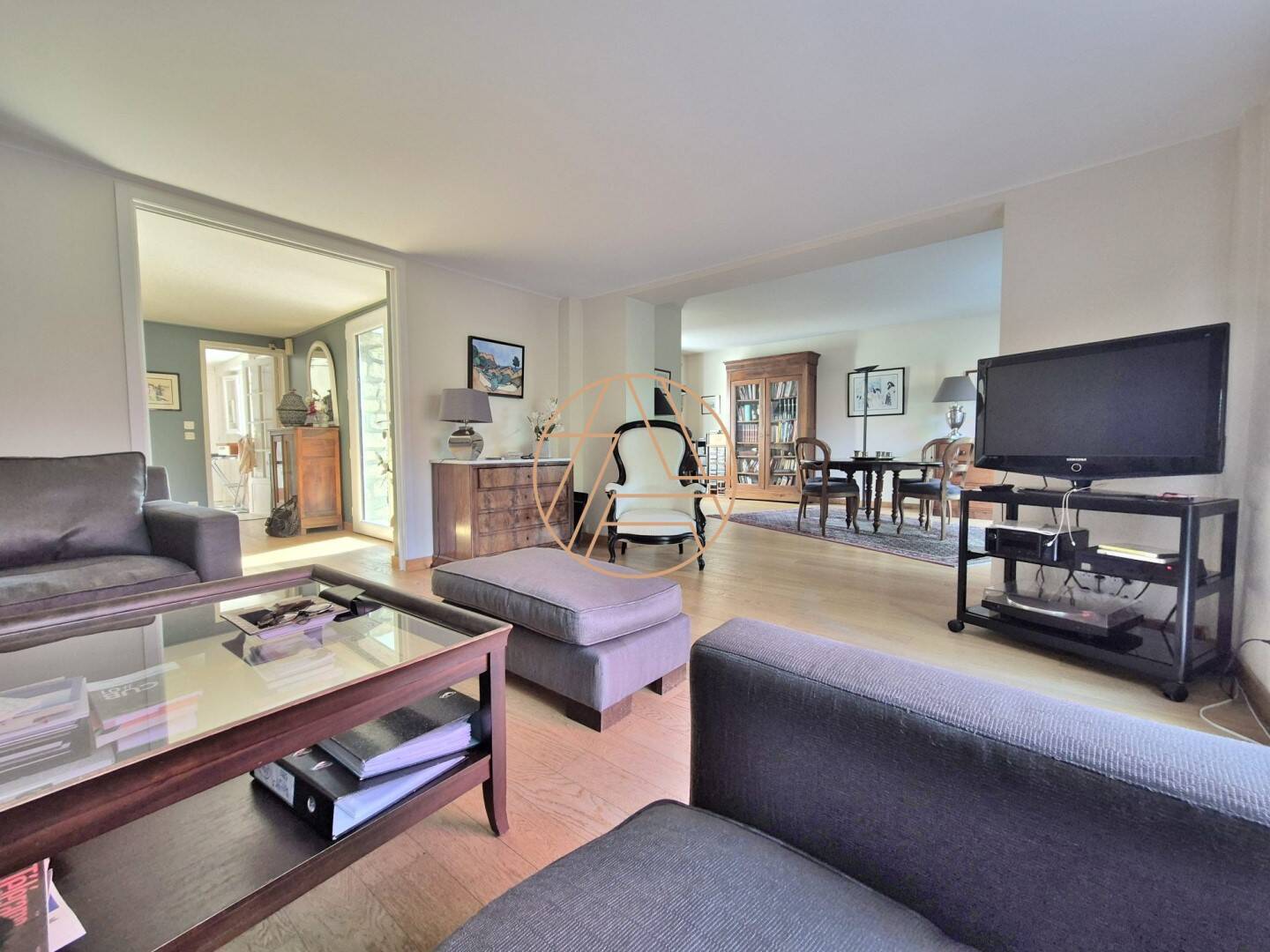 Maison à vendre, 150m², LA VARENNE SAINT HILAIRE